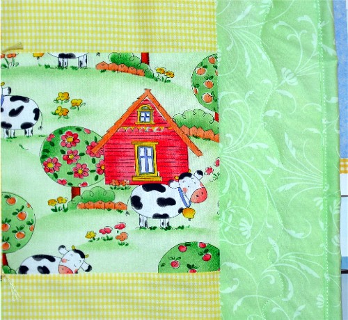 Click baby quilt for a closer look.